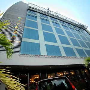 Bed & Breakfast Yash International Kozhikode